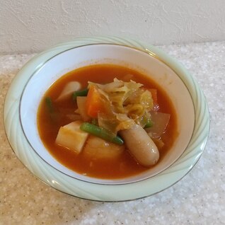 残り野菜のトマトスープ